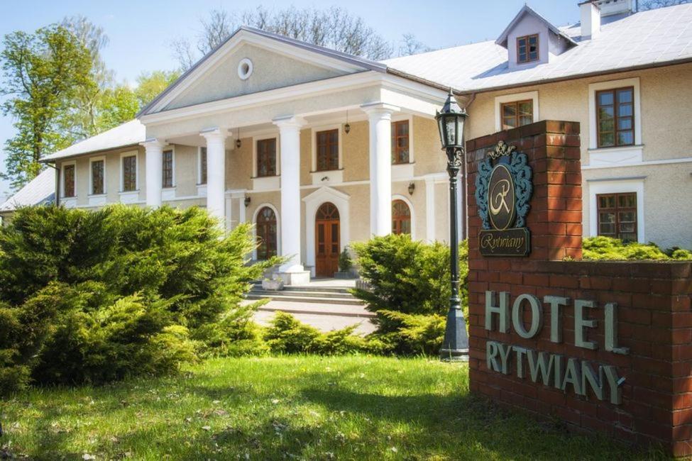 Hotel Rytwiany Palac Extérieur photo