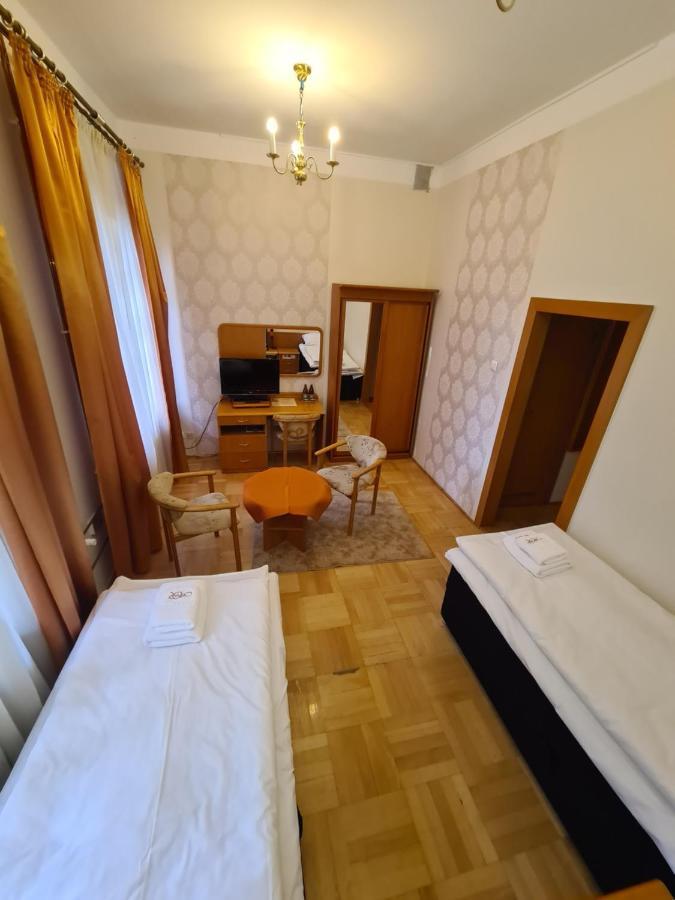 Hotel Rytwiany Palac Extérieur photo